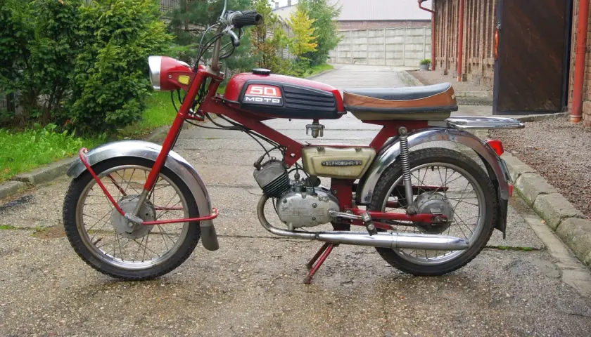 Jak wygląda motorower i które elementy budowy musisz znać przed zakupem