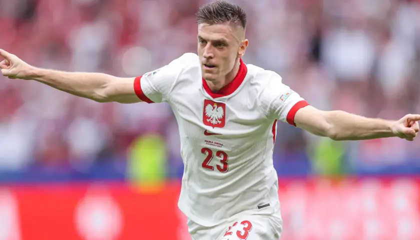 Krzysztof Piątek: Miliony w Katarze. Ile zarabia?