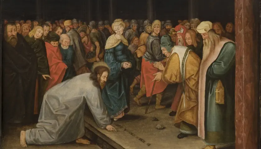 Jezus pisze palcem po ziemi, gdy tłum osądza kobietę. Obraz przypomina o sumieniu po polsku i o tym, że każdy ma swoje grzechy.
