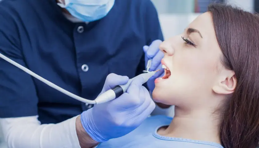 Ile kosztuje znieczulenie u dentysty prywatnie? Ceny, które zaskakują