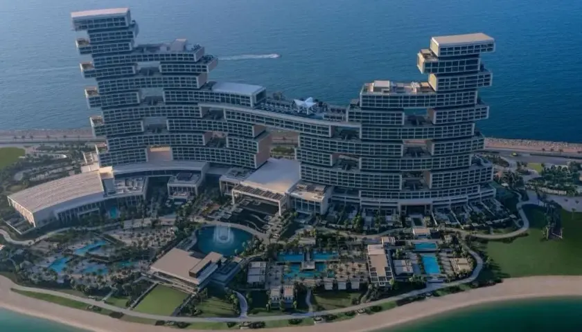 Ile kosztuje najdroższy hotel na świecie? Zaskakujące ceny i luksus