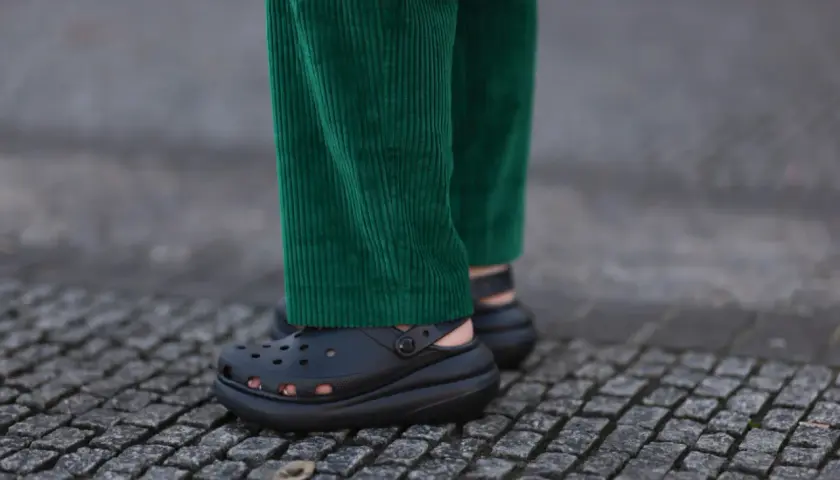Jakie buty do pracy chodzącej zapewnią Ci komfort i bezpieczeństwo?