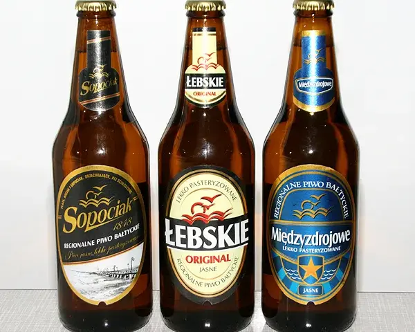 Gdzie kupić piwo łebskie? Sprawdź najlepsze lokalizacje w Łebie