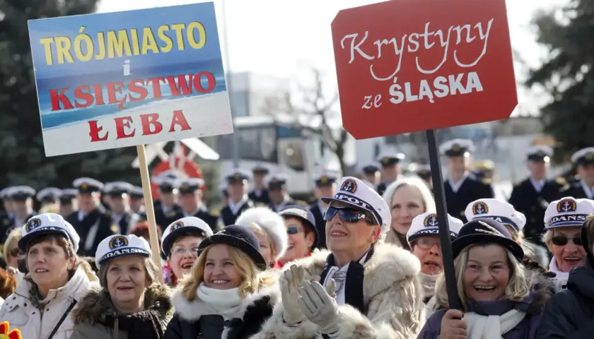 Kiedy są imieniny Krystyny, świętują Krystyny ze Śląska, trzymając transparenty z napisem "Trójmiasto i Księstwo Łeby".