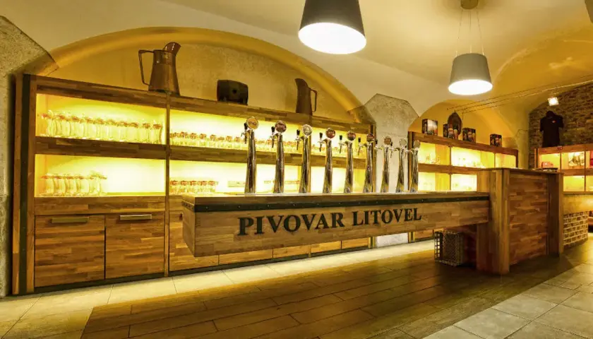 Gdzie kupić piwo Litovel? Sprawdź najlepsze oferty w Polsce