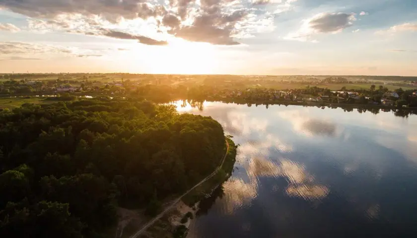 Jezioro Zemborzyckie w Lublinie: piękne miejsce z problemami ekologicznymi