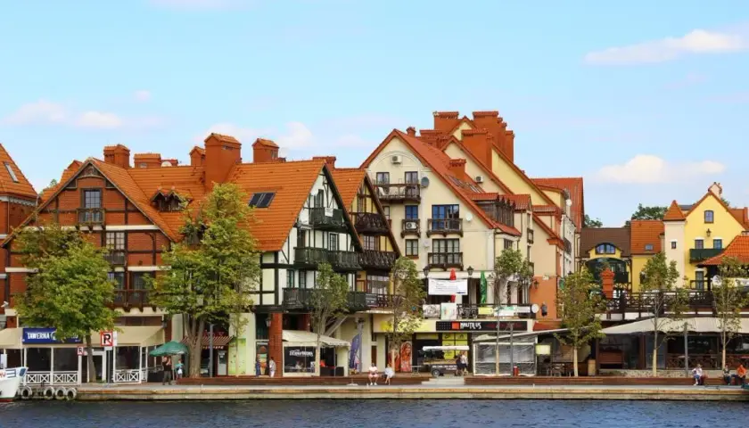 Mikołajki Mazury atrakcje, które zaskoczą każdego turystę