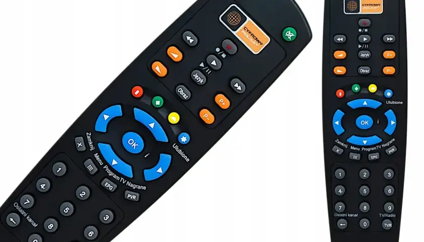 Dwa piloty Cyfrowego Polsatu. Dowiedz się, jak sparować pilot dekodera z telewizorem, aby cieszyć się ulubionymi programami.