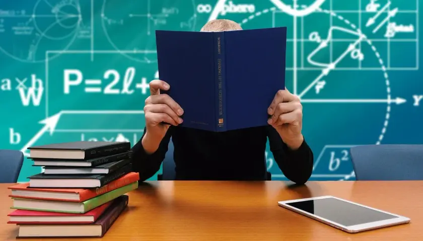 Jakie są formy nauczania i jak wpływają na efektywność edukacji