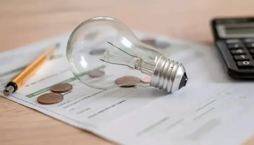 Bon energetyczny 2026: Jak obniżyć rachunki za prąd?