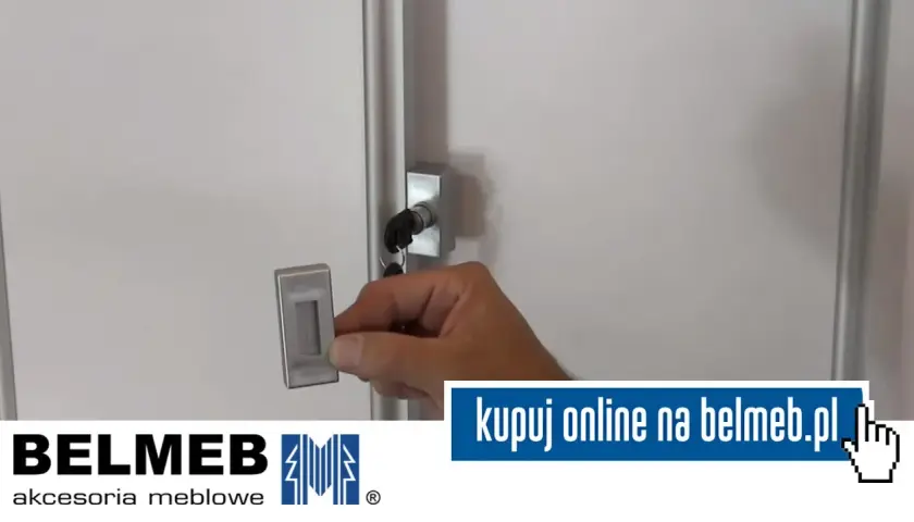 Jak zamontować zamek do drzwi przesuwnych? Poradnik eksperta