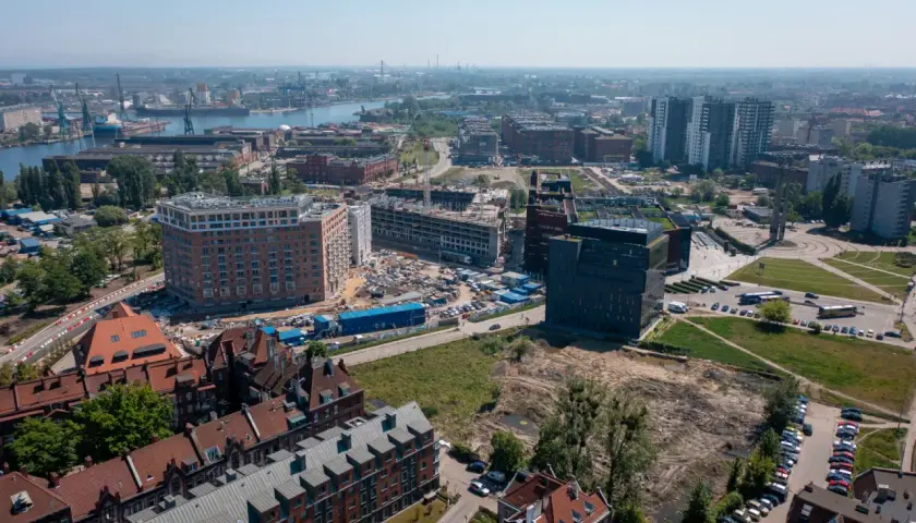 Mieszkanie od dewelopera: Urząd skarbowy czy gmina? Sprawdź!