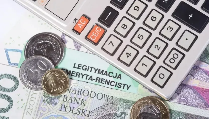 Jak ustala się termin wypłaty emerytury i co warto wiedzieć?