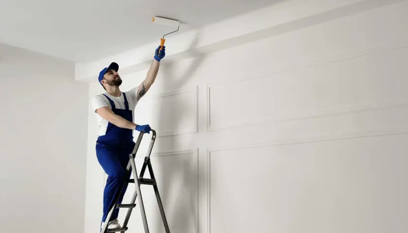Jak umyć sufit przed malowaniem? Proste kroki na idealną powierzchnię
