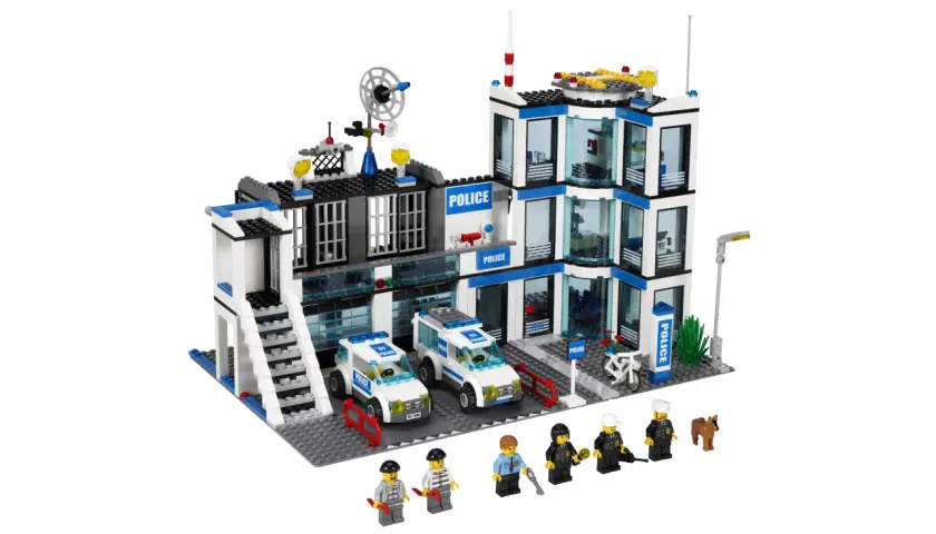 Lego Polizeistation Anleitung: Ein detailreiches Modell mit Polizeiautos, Figuren und Zubehör.