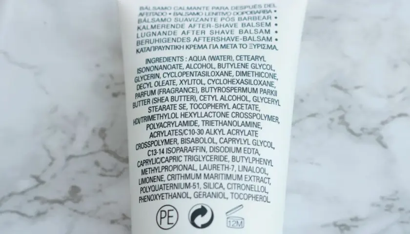 Skład balsamu po goleniu, zawiera m.in. wodę, alkohol, glicerynę, masło shea, a także disodium edta.
