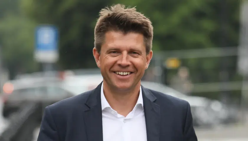 Ryszard Petru – do jakiej partii należy i co to oznacza dla Polski?