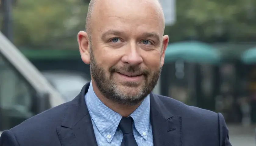 Prezydent Wrocławia jaka partia? Odkryj polityczną przynależność Sutryka