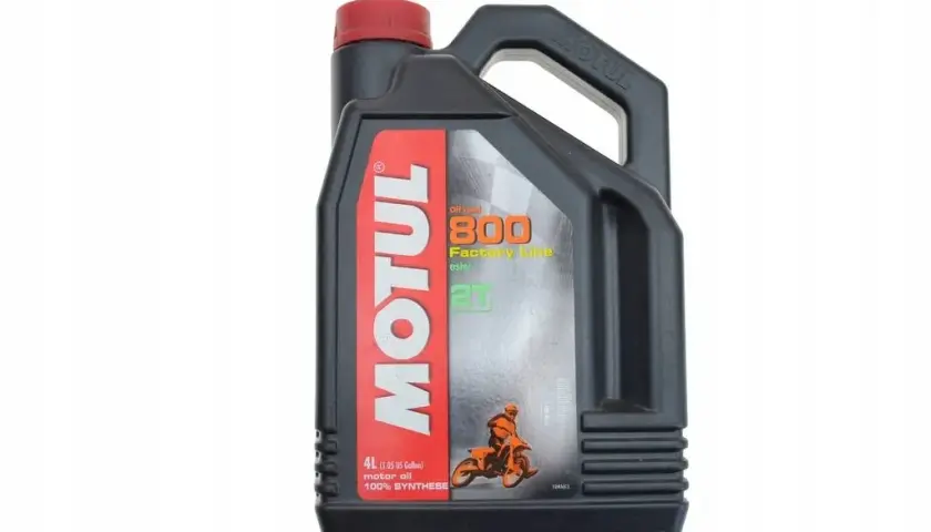 MOTUL 800 2T - najlepszy olej do silników dwusuwowych w wyścigach