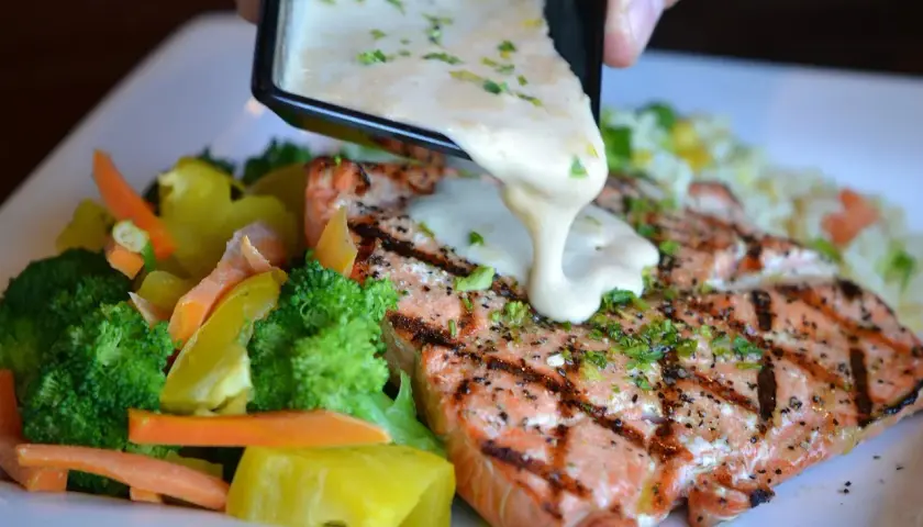 Co zjeść w Radomiu? Odkryj Paprykę, kugiel i TOP restauracje!