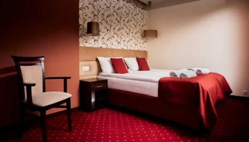 Jak zostawić pokój w hotelu i uniknąć kłopotów przy wyjeździe