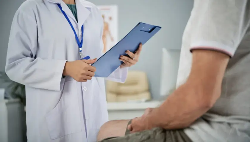 Jak wygląda badanie nerek u urologa - co musisz wiedzieć przed wizytą