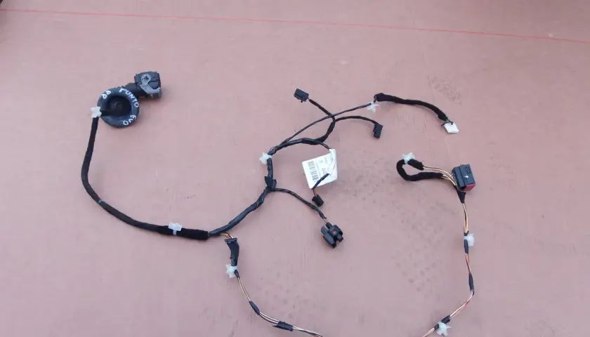 Wiązka elektryczna drzwi Grande Punto – uniknij kosztownych napraw