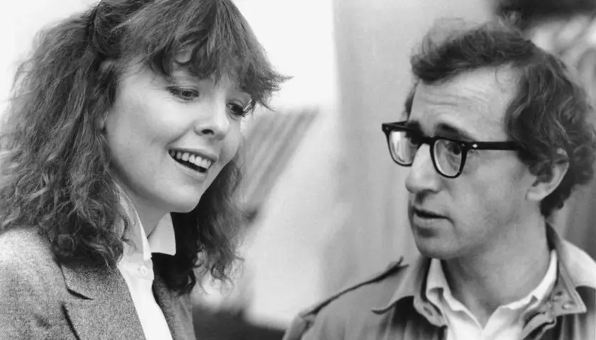 Diane Keaton i Woody Allen, jej ówczesny mąż, w scenie z filmu.