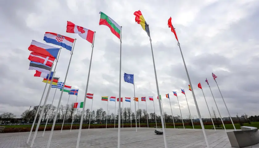 Czy Hiszpania jest w NATO? Odkryj jej rolę i wpływ w sojuszu