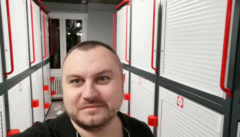 Ile kosztuje nocleg? Ekspert radzi, jak spać taniej w Polsce.