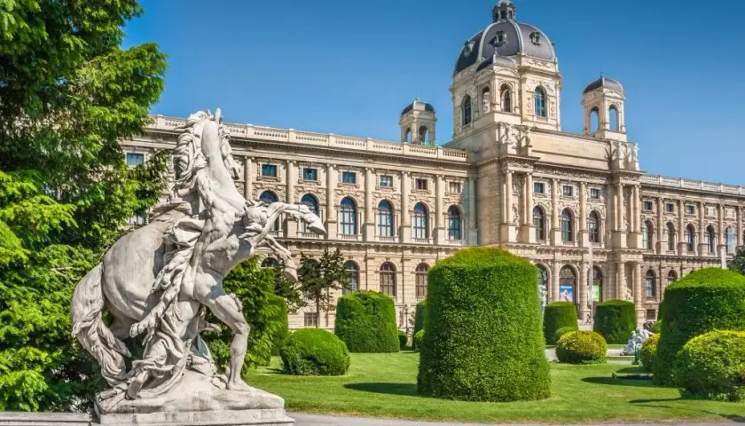 Czy w Austrii jest bezpiecznie? Fakty, które musisz znać przed podróżą