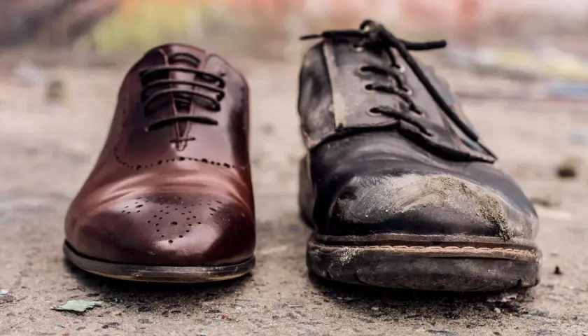 Gdzie wyrzucić zniszczone buty? Poznaj nowe przepisy i lokalizacje