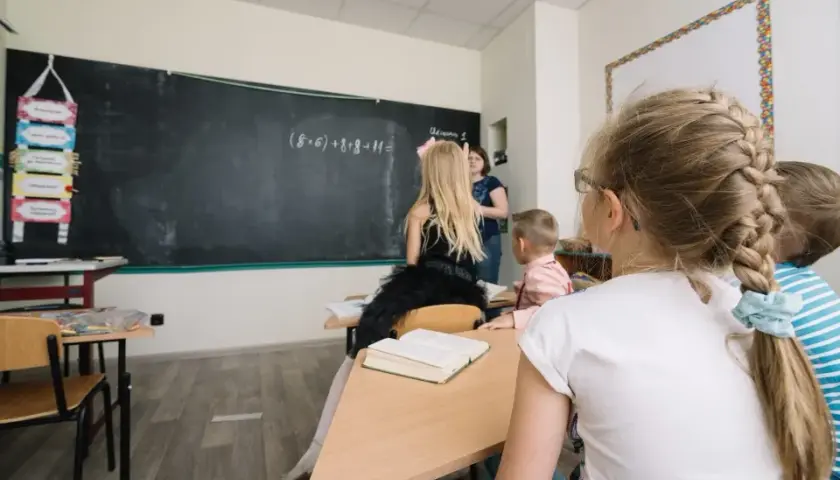 Kiedy nauczyciel nie może zrobić sprawdzianu? Przepisy i prawa ucznia wyjaśnione