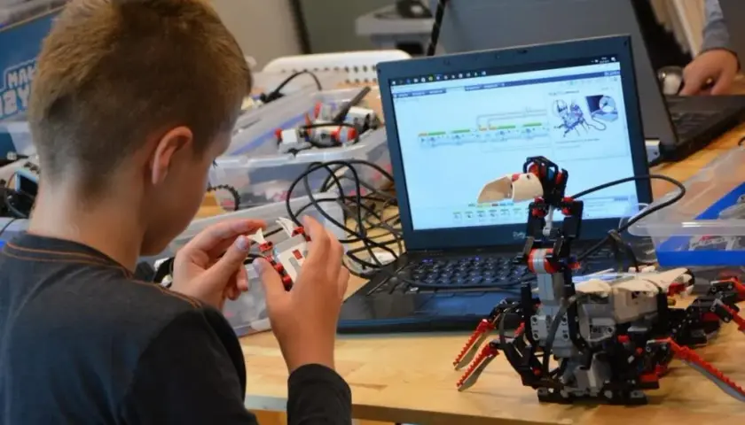 Zajęcia z robotyki Białystok - najlepsze programy dla dzieci, które zaskoczą