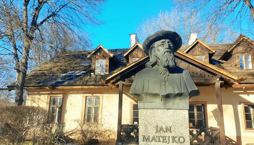 Zanurz się w historię dworku Matejki i odkryj jego tajemnice