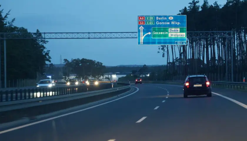 Szczecin: odległości. Bliżej Berlina niż Warszawy? Planuj!