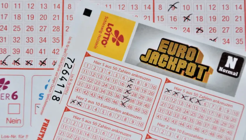 Czy gra w lotto to grzech? Odkryj moralne dylematy hazardu