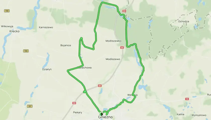 Mapa z zaznaczonymi trasami rowerowymi wokół Gniezna, prowadzącymi przez Kłecko, Modliszewko i inne malownicze miejscowości.