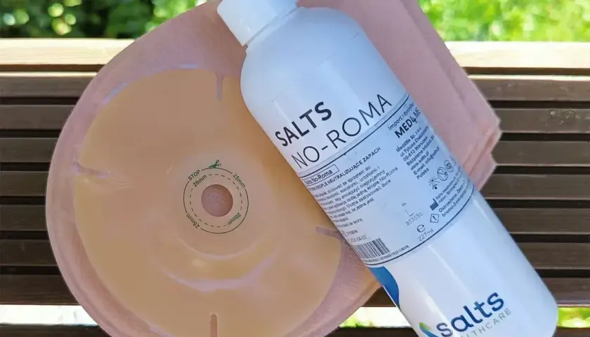 Neutralizator zapachu do stomii No-Roma. Koniec z obawami, czy stomia śmierdzi. Produkt w płynie, łatwy w użyciu.