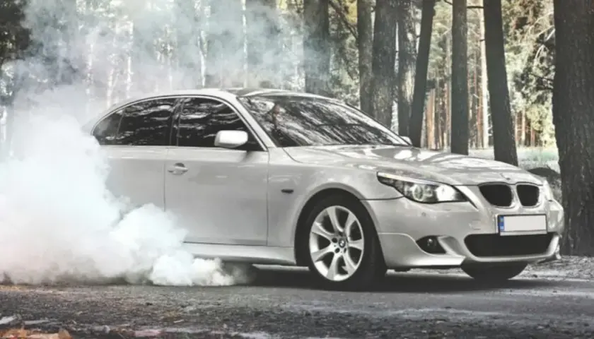 BMW E60 - jaki silnik najmniej awaryjny? Odkryj najlepsze opcje