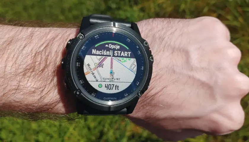 Nawigacja w góry: Smartfon, GPS czy zegarek? Wybierz bezpiecznie!