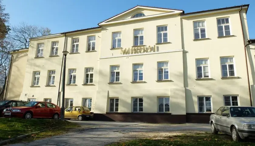 Jakie sanatorium na niedoczynność tarczycy? Poznaj najlepsze opcje w Polsce