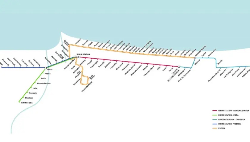 Mappa delle fermate del treno e filovie a Rimini e Riccione, con linee che collegano le stazioni e le località balneari.