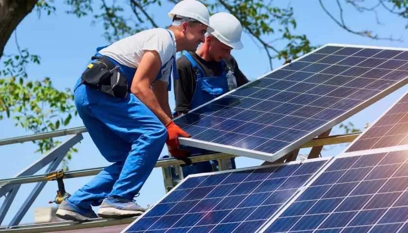 Falownik hybrydowy 10 kW: Wybierz mądrze i oszczędzaj w net-billingu