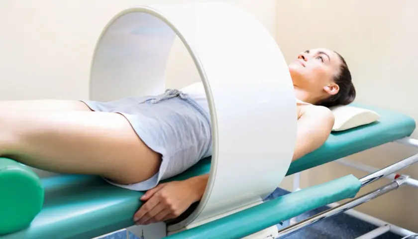 Pole magnetyczne w rehabilitacji - jak może pomóc w leczeniu bólu?