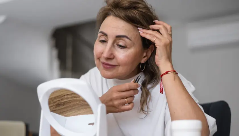 W jakim wieku zaczyna się menopauza? Kluczowe informacje