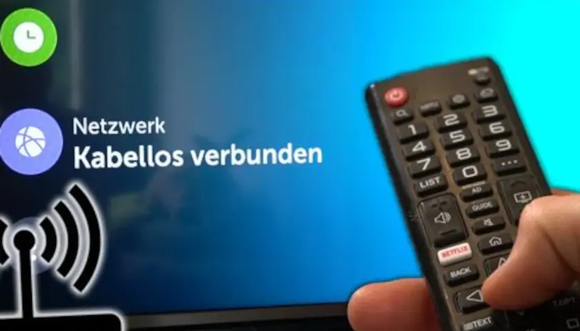 Fernseher mit Router verbinden ohne Kabel: Ein Smart-TV-Menü zeigt "Netzwerk Kabellos verbunden" an, während eine Hand eine Fernbedienung hält.