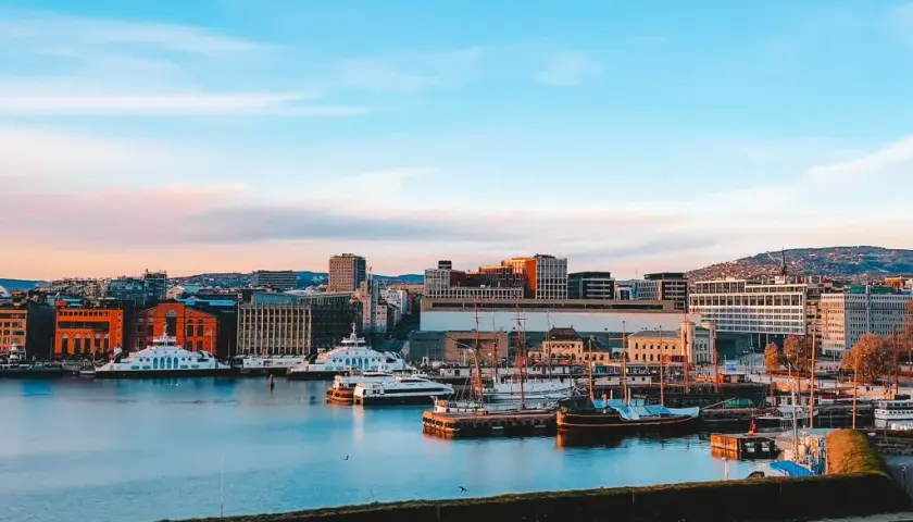 Oslo: Jak zaplanować podróż? Atrakcje, ceny, oszczędności