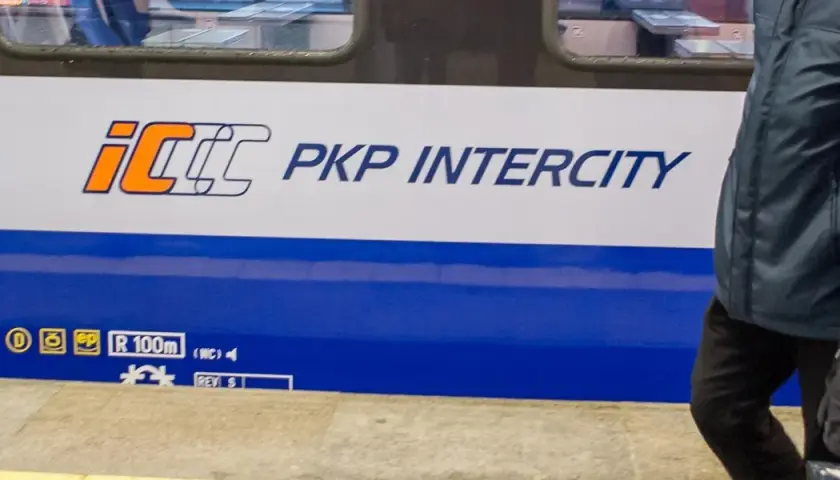 Czy można kupić bilet intercity w pociągu? Sprawdź zasady i kary