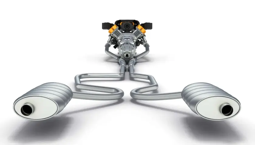 Motor V8 con sistema de escape doble, listo para obtener su certificado de homologación escape.